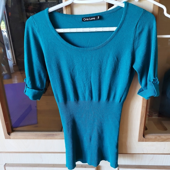 Flattering shirt - Picture 3 of 3